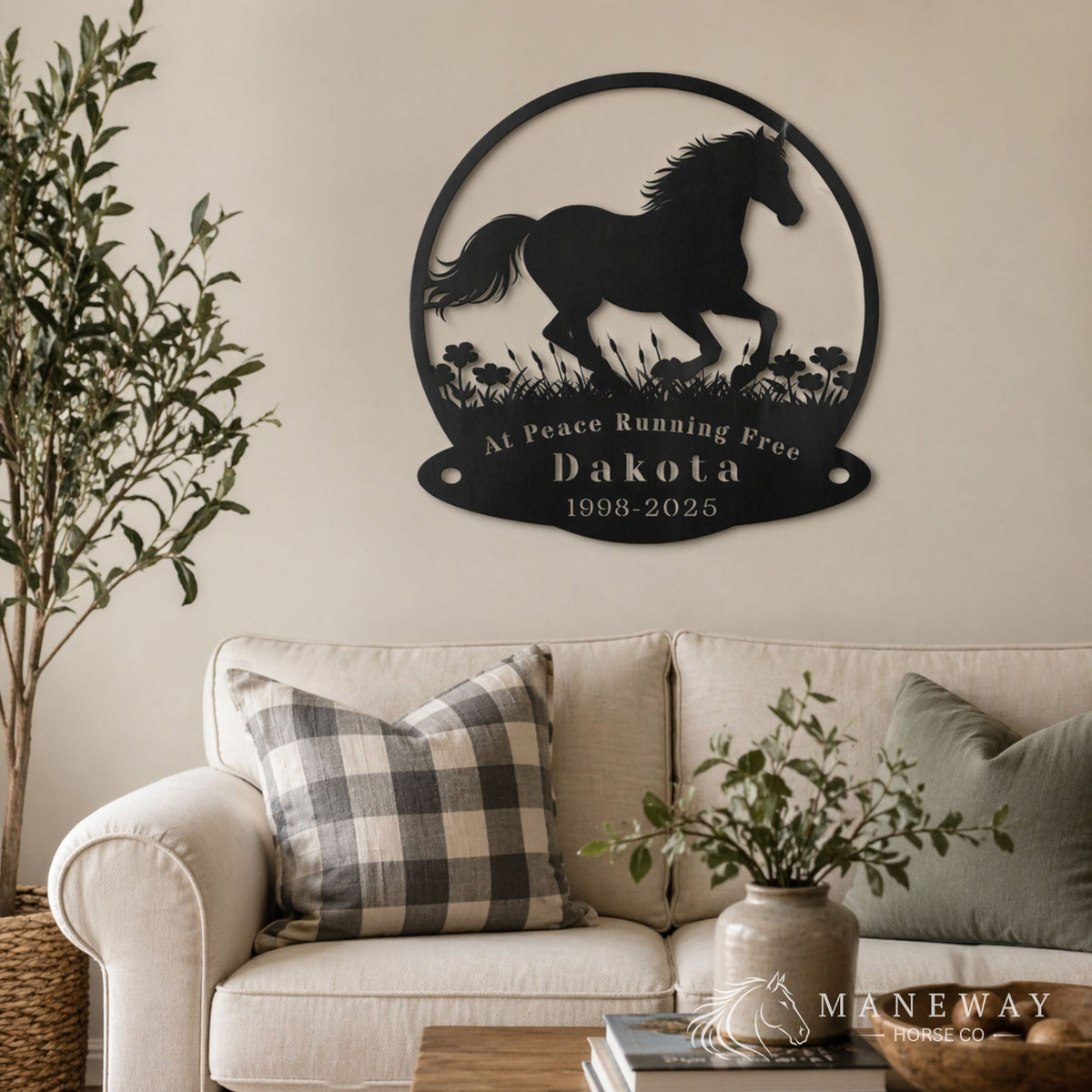 Running Free Dakota Memorial Stall Sign – view 5