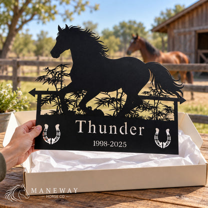 Thunder Horse Metal Memorial Stall Sign