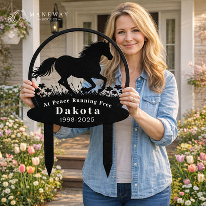Running Horse Round Memorial Garden Sign – view 3