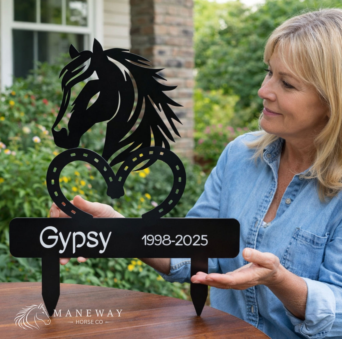 Gipsy Heart-Shaped Memorial Garden Sign – view 5