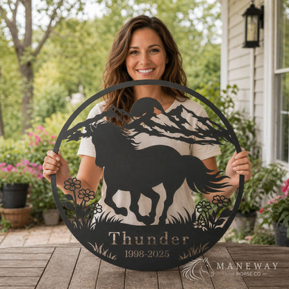 Thunder Round Metal Memorial Stall Sign – view 3