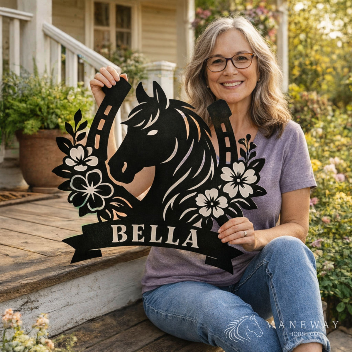 Floral Horseshoe Personalized Metal Stall Sign – view 2