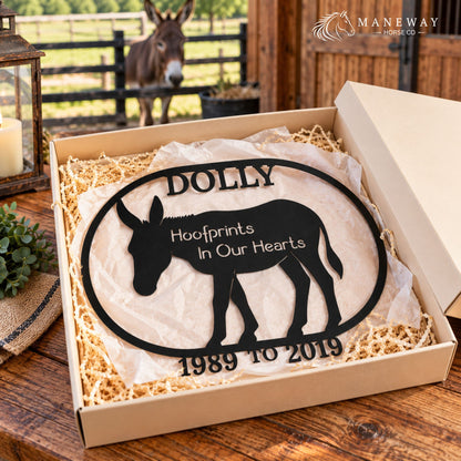 Dolly Donkey Memorial Stall Sign – view 4